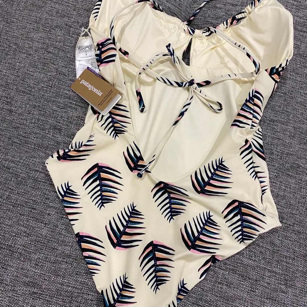 Patagonia Palms of My Heart One Piece Swimsuit - Picture 6 of 7